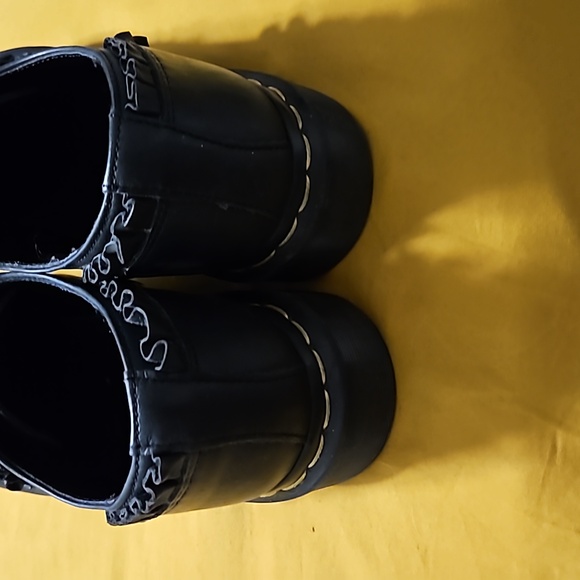 Frill Napa Dr Martens - Picture 3 of 8